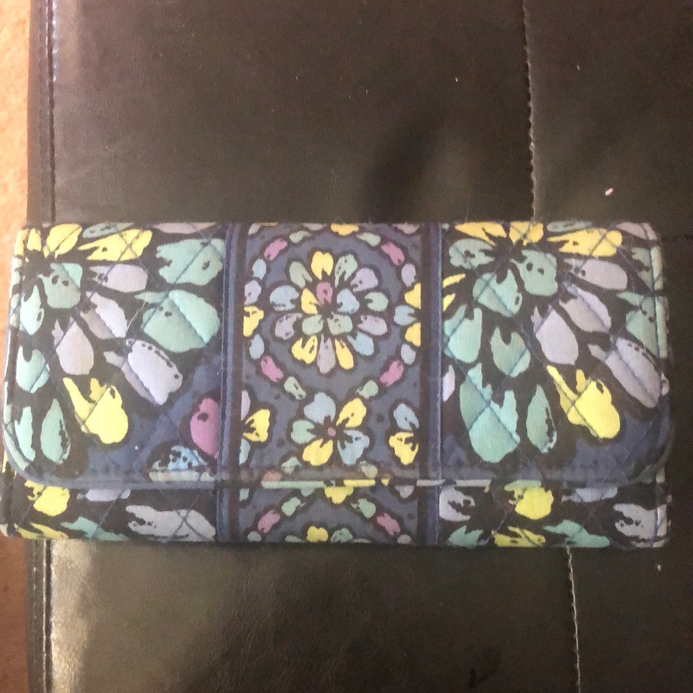 Vera Bradley wallet